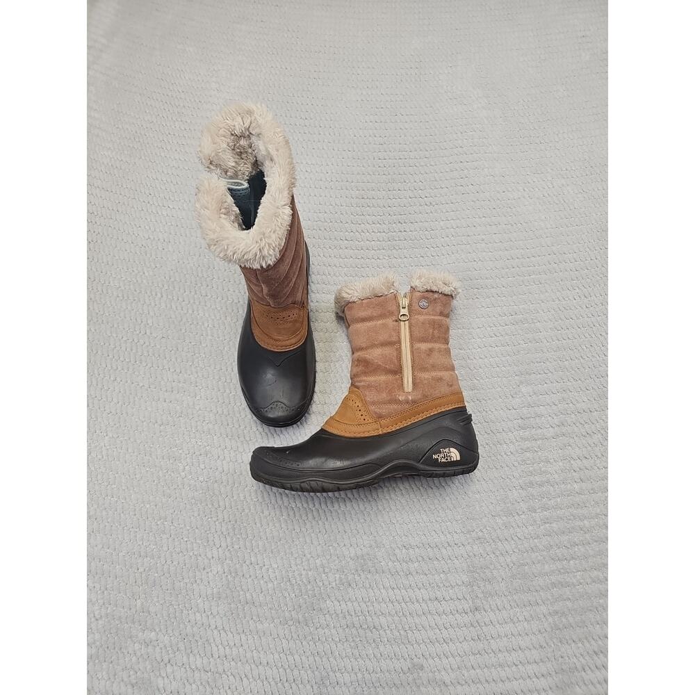 The North Face Boots Womens Size 7 Fur Lined Snow Boots Cold Weather Outdoors